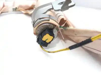 Автозапчастина б/у передня права подушка безпеки для toyota prius (nhw30) plug-in hybrid advance посилання на oem iam 6217047020  
