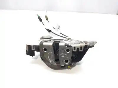 Автозапчастина б/у замок передніх дверей лівий для toyota prius (nhw30) plug-in hybrid advance посилання на oem iam 6904052340