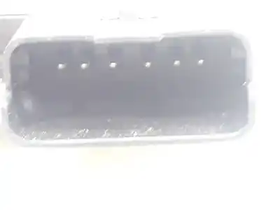 Peça sobressalente para automóvel em segunda mão fechadura da porta dianteira direita por citroen c4 lim. feel edition referências oem iam 9685351480