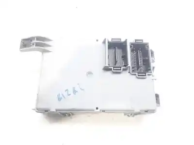 Pezzo di ricambio per auto di seconda mano scatola relè/fusibili per citroen nemo basis riferimenti oem iam 01368890080