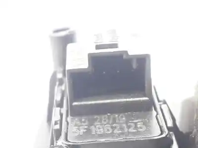 Tweedehands auto-onderdeel BINNENHANDGREEP LINKS VOOR voor SEAT ATECA (KH7)  OEM IAM-referenties 5F14837113A  