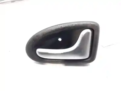 Pezzo di ricambio per auto di seconda mano maniglia interna anteriore destra per renault scenic (ja..) 1.9 dti diesel 80 cv / 59 kw riferimenti oem iam 8200028995  