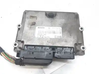 Peça sobressalente para automóvel em segunda mão centralina de motor uce por fiat stilo van (192_) 1.9 jtd (192dxf1a) referências oem iam 0281011552