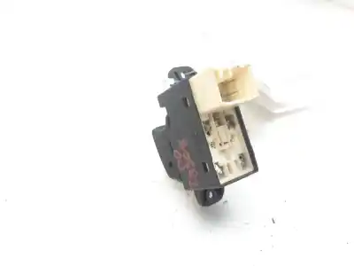 Piesă de schimb auto la mâna a doua panou comandã geamuri electrice fatã partea din dreapta pentru kia cerato i fastback (ld) 1.6 referințe oem iam 621w03620