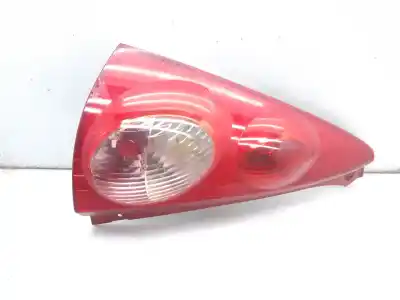 Pièce détachée automobile d'occasion feu arrière gauche pour peugeot 107 (pm_, pn_) 1.0 références oem iam 6350x6