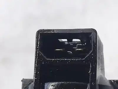 Peça sobressalente para automóvel em segunda mão injetor por seat leon (1p1) reference referências oem iam 038130073  