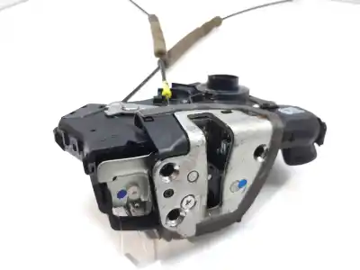 Second-hand car spare part front right door lock for toyota corolla (_e12_) 1.4 d (nde120_) oem iam references 6903012460