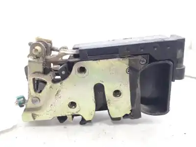 Second-hand car spare part left front door lock for daewoo lanos se oem iam references 96305409  