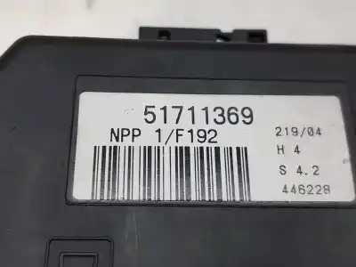 Pezzo di ricambio per auto di seconda mano quadro di chiusura per fiat stilo (192) 1.9 jtd cat riferimenti oem iam 51711369  