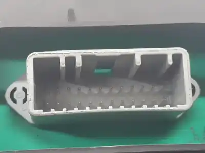 Peça sobressalente para automóvel em segunda mão quadrante por renault clio iii emotion referências oem iam 8200582705g