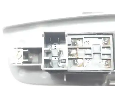 Peça sobressalente para automóvel em segunda mão botão / interruptor elevador vidro traseiro direito por daewoo lacetti sx referências oem iam 62w104790