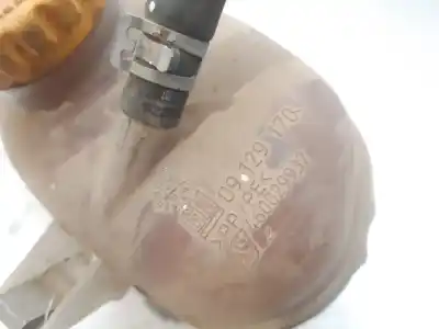 Second-hand car spare part coolant expansion tank for opel corsa c blue line oem iam references 09129170  