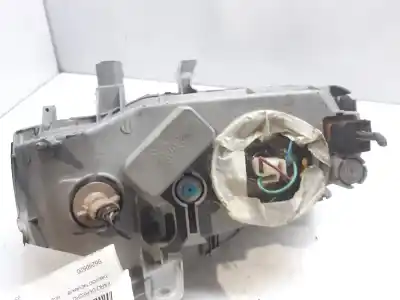 Second-hand car spare part right headlight for daewoo tacuma se oem iam references 96260520  