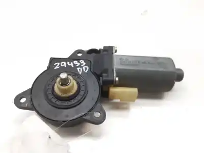Peça sobressalente para automóvel em segunda mão MOTOR ELEVADOR VIDRO DIANTEIRO DIREITO por FORD FIESTA (CBK)  Referências OEM IAM 0130821939  