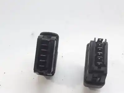 Second-hand car spare part left front power window switch for renault scenic (ja..) 1.9 dti diesel cat oem iam references 7700432962  