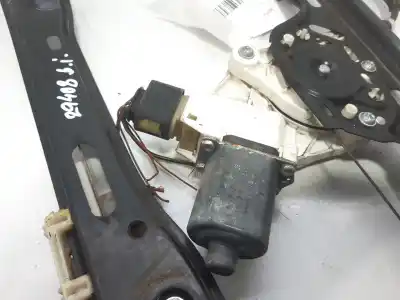 Peça sobressalente para automóvel em segunda mão elevador de vidros dianteira esquerda por bmw serie 1 berlina (e81/e87) 120d referências oem iam 51337138465