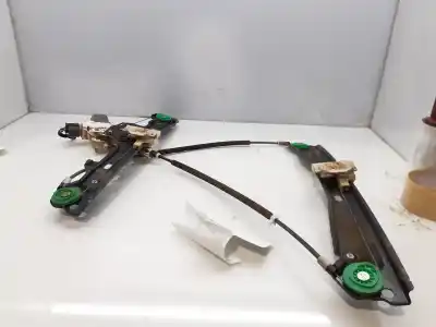 Peça sobressalente para automóvel em segunda mão elevador de vidros dianteiro direito por bmw serie 1 berlina (e81/e87) 120d referências oem iam 51337138466