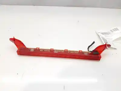 Peça sobressalente para automóvel em segunda mão farolim de travão central por bmw serie 1 berlina (e81/e87) 120d referências oem iam 63256931397