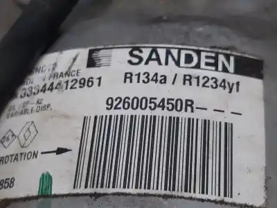 Peça sobressalente para automóvel em segunda mão compressor de ar condicionado a/a a/c por renault captur ii intens referências oem iam 926005450r  