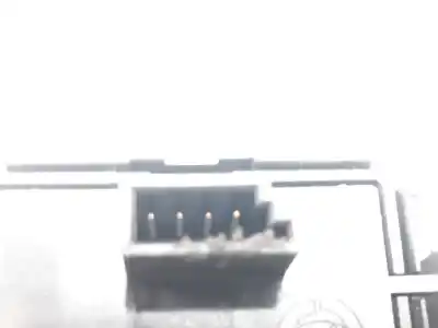 Peça sobressalente para automóvel em segunda mão botão / interruptor elevador vidro dianteiro direito por fiat stilo (192) 1.9 jtd cat referências oem iam 0735367099