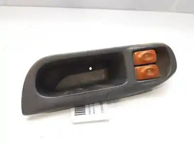 Автозапчасти б/у выключатель левого переднего окна за renault scenic rx4 (ja0) 1.9 dci salomon ссылки oem iam 7700432962  