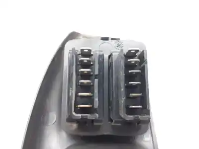 Автозапчасти б/у выключатель левого переднего окна за renault scenic rx4 (ja0) 1.9 dci salomon ссылки oem iam 7700432962  
