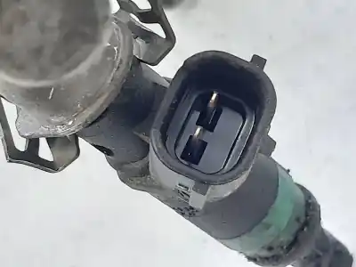 Автозапчасти б/у рампа инжектора за audi a4 b6 avant (8e5) 3.0 ссылки oem iam 06c133681j  