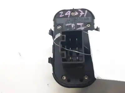 Peça sobressalente para automóvel em segunda mão BOTÃO / INTERRUPTOR ELEVADOR VIDRO DIANTEIRO ESQUERDO por FORD FOCUS BERLINA (CAK)  Referências OEM IAM YS4T14529AB  