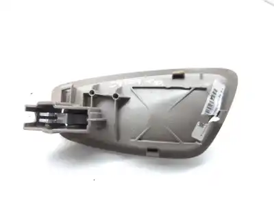 Peça sobressalente para automóvel em segunda mão puxador interior traseiro direito por bmw serie 1 berlina (e81/e87) 120d referências oem iam 6962102