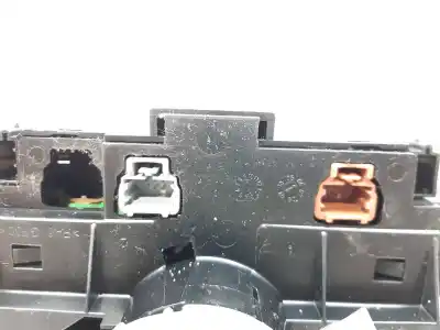 Peça sobressalente para automóvel em segunda mão comandos do volante por citroen c3 pluriel (hb_) 1.4 hdi referências oem iam 96601438xt