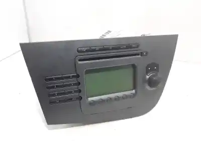 Peça sobressalente para automóvel em segunda mão sistema de áudio / rádio cd por seat leon (1p1) stylance / style referências oem iam 1p1035152