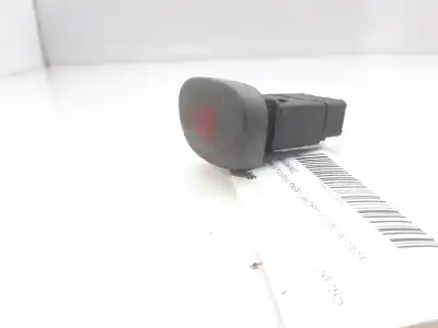 Second-hand car spare part hazard warning lights for renault clio ii fase i (b/cbo) 1.2 oem iam references 421820b  
