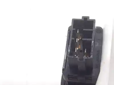 Peça sobressalente para automóvel em segunda mão botão / interruptor elevador vidro dianteiro direito por citroen c3 pluriel (hb_) 1.4 hdi referências oem iam 6554l7