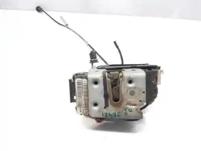 Second-hand car spare part left front door lock for dodge journey se oem iam references 04589693ae  