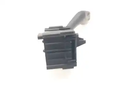 Peça sobressalente para automóvel em segunda mão COMUTADOR DE PISCAS  por AUDI A4 BERLINA (8E)  Referências OEM IAM 8E0953503  