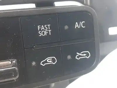 Peça sobressalente para automóvel em segunda mão comando de sofagem (chauffage / ar condicionado) por toyota auris hybrid active referências oem iam 5590002820