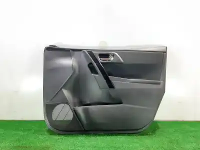 Peça sobressalente para automóvel em segunda mão forra / revestimento da porta dianteira direita por toyota auris hybrid active referências oem iam 6777702300