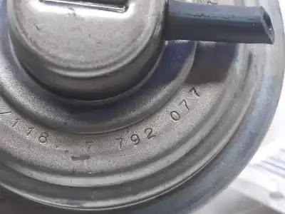 Peça sobressalente para automóvel em segunda mão válvula egr por bmw serie 1 berlina (e81/e87) 120d referências oem iam 7792077  
