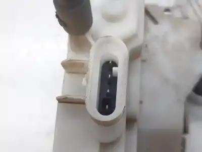 Second-hand car spare part front right door lock for citroen c2 (jm_) 1.6 vts oem iam references 52187780  