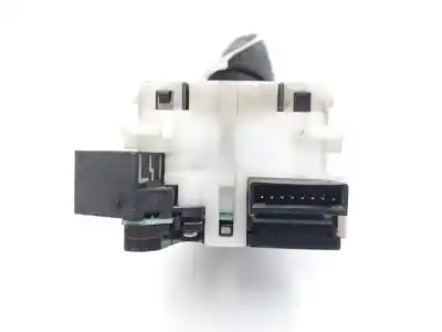 Pezzo di ricambio per auto di seconda mano comando pulito per nissan note (e11e) acenta riferimenti oem iam 252609u01a  