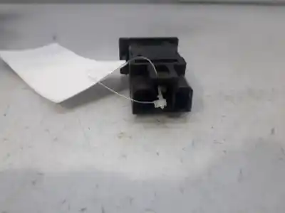 Second-hand car spare part fog light switch for opel frontera a sport oem iam references 56432