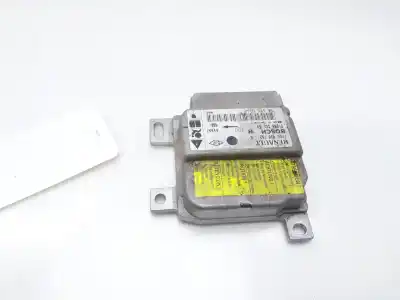 Автозапчастина б/у блок управління подушками безпеки для renault clio ii fase i (b/cbo) 1.4 alize 75 cv / 55 kw посилання на oem iam 7700426752