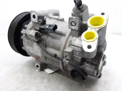 Peça sobressalente para automóvel em segunda mão compressor de ar condicionado a/a a/c por renault clio iv dynamique 90 cv / 66 kw referências oem iam 926004990r  