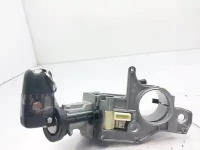 Peça sobressalente para automóvel em segunda mão COMUTADOR DE IGNIÇÃO por OPEL ZAFIRA B  Referências OEM IAM 2421430  