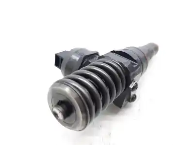 Second-hand car spare part injector for audi a3 (8l) 1.9 tdi ambiente oem iam references 038130073  