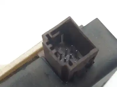 Peça sobressalente para automóvel em segunda mão módulo eletrônico por citroen c2 (jm_) 1.6 vts referências oem iam 9657384680  