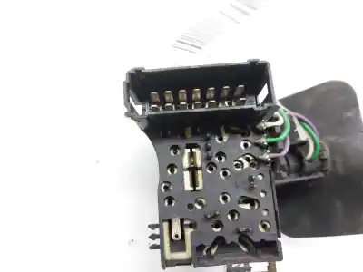 Second-hand car spare part headlights switch for renault clio ii fase ii (b/cb0) expression oem iam references 7701047552  