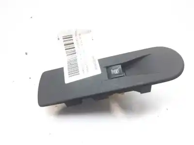 Second-hand car spare part right front power window switch for renault clio iv dynamique 90 cv / 66 kw oem iam references 809603634r  