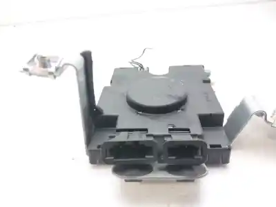 Автозапчастина б/у антенний підсилювач для audi a3 (8p) 2.0 fsi ambiente посилання на oem iam 8p0035225d  