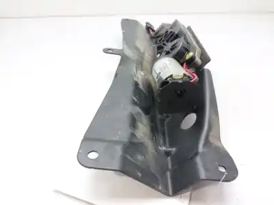 Second-hand car spare part tailgate central locking system  for bmw x5 (e70) xdrive30d oem iam references 977706103  